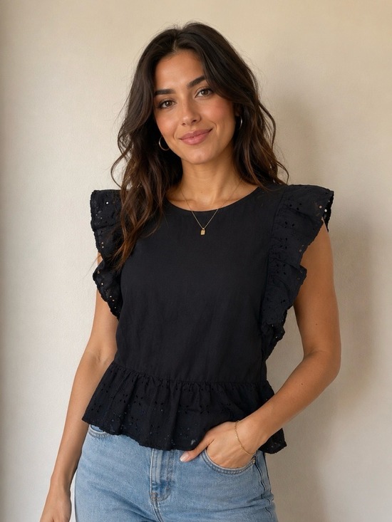 WHO WHAT WEAR Tops - Women's WHO WHAT WEAR Black Eyelet Ruffle Blouse Size L